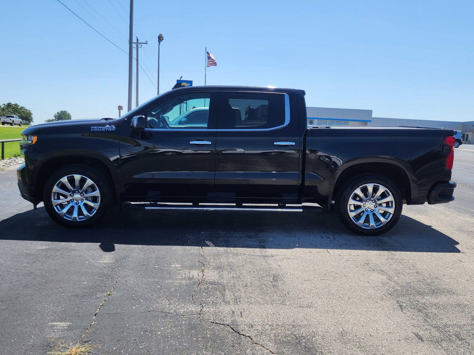 Used 2019 Chevrolet Silverado 1500 High Country image 9