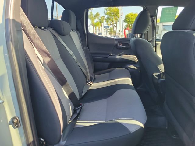 Used 2022 Toyota Tacoma TRD Off-Road w/ Technology Package RWD image 19