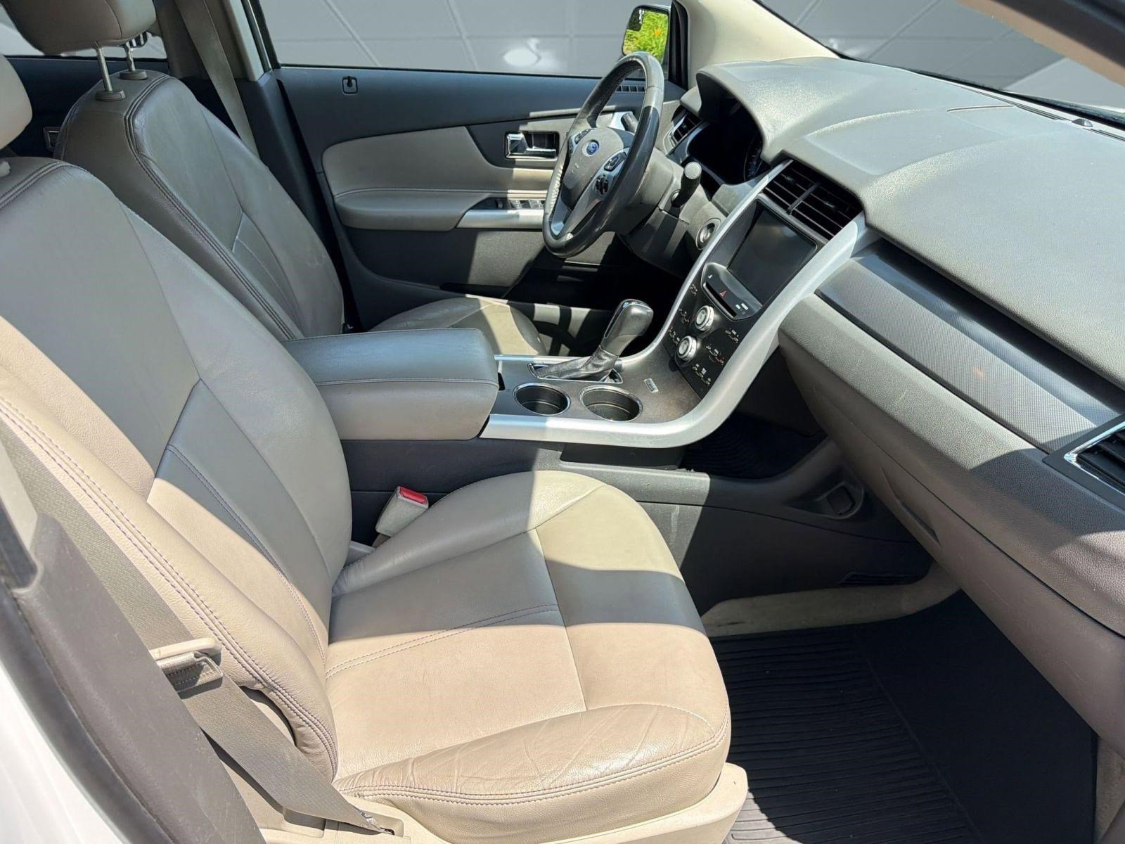 Used 2011 Ford Edge SEL w/ 202A Rapid Spec Order Code FWD image 28