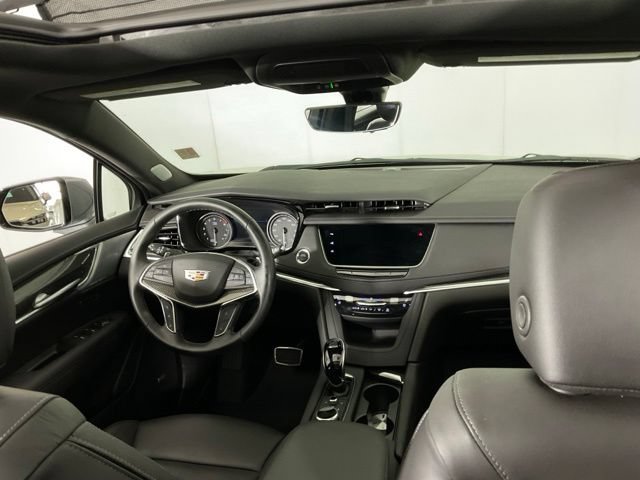 Used 2026 Cadillac XT5 Sportv w/ LPO, Floor Liner Package AWD/4WD image 14