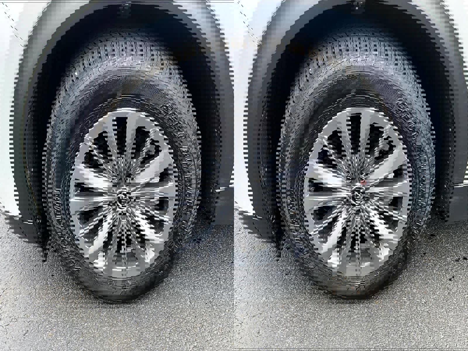 Used 2024 MAZDA CX-90 Plug-In Hybrid w/ Preferred image 7