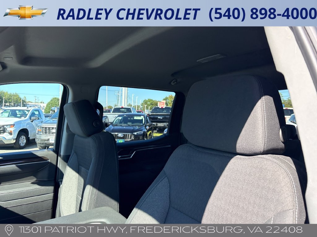 Certified 2025 Chevrolet Silverado 1500 LT AWD/4WD image 2
