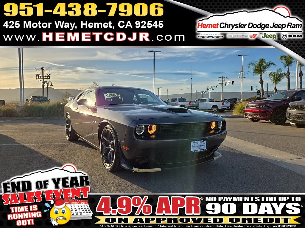 Used 2023 Dodge Challenger R/T w/ Blacktop Package image 1