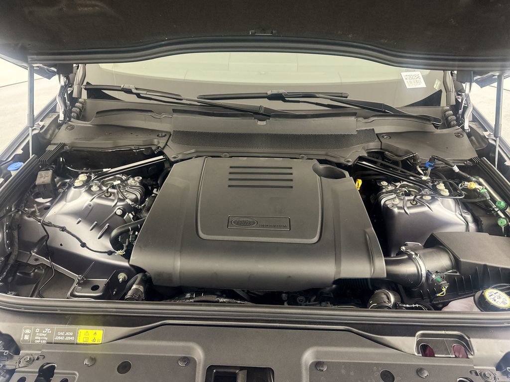 New 2026 Land Rover Discovery S AWD/4WD image 29