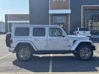 Certified 2022 Jeep Wrangler Unlimited Sahara image 1