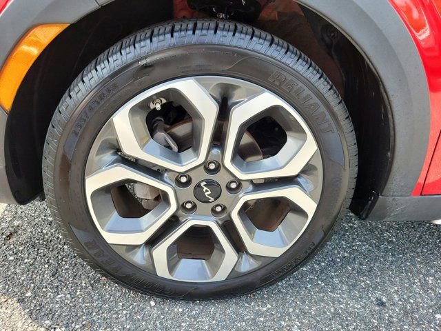 Used 2022 Kia Soul X-Line image 17