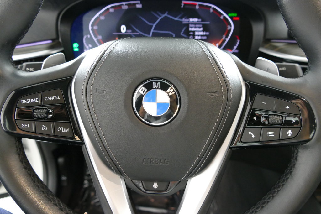 Used 2023 BMW 530i xDrive w/ Premium Package AWD/4WD image 17