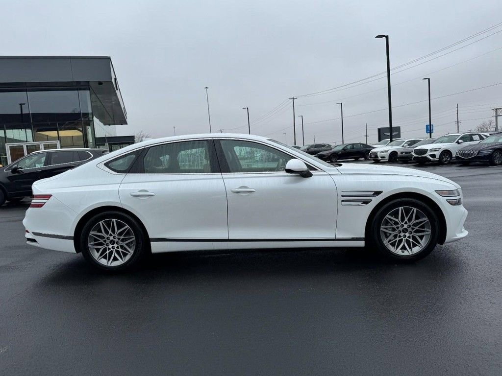 Certified 2025 Genesis G80 2.5T image 2