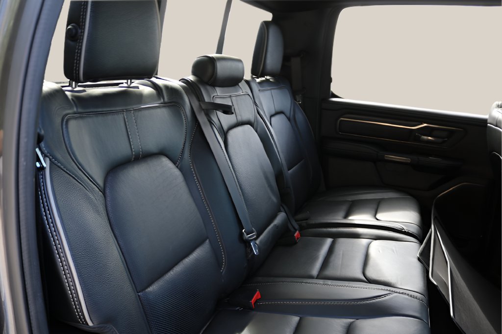 Used 2019 RAM 1500 Limited w/ Advanced Safety Group RWD image 20