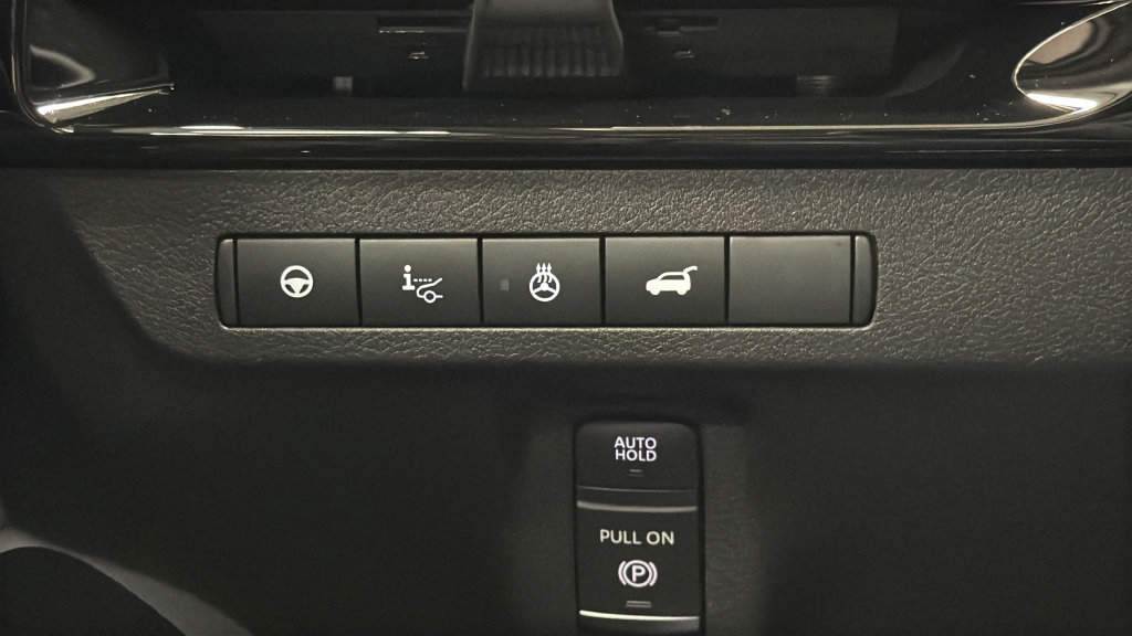 Used 2025 Nissan Murano Platinum w/ Cargo Package AWD/4WD image 30