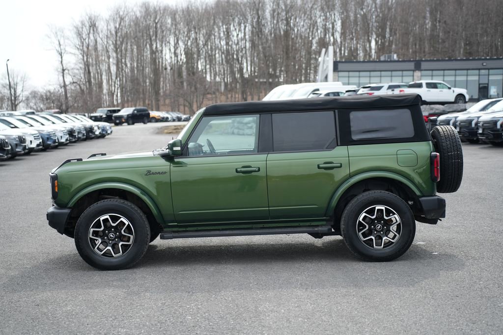 Used 2022 Ford Bronco Outer Banks AWD/4WD image 8