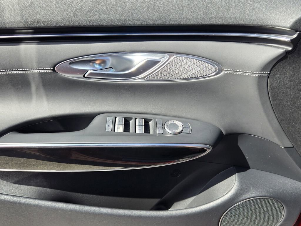Used 2023 Genesis GV70 2.5T image 27