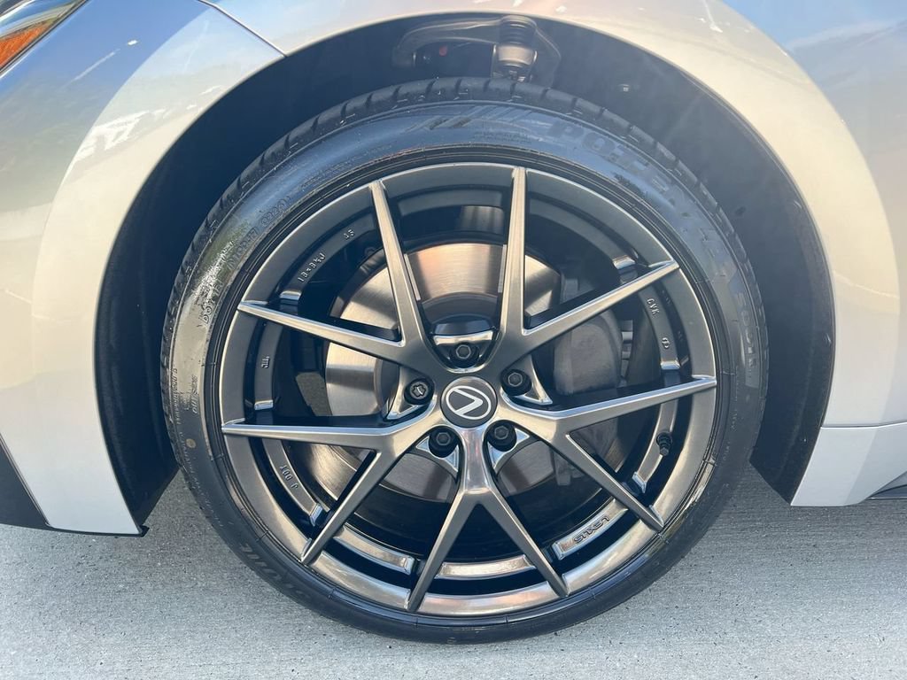 Certified 2026 Lexus IS 350 F Sport RWD image 9