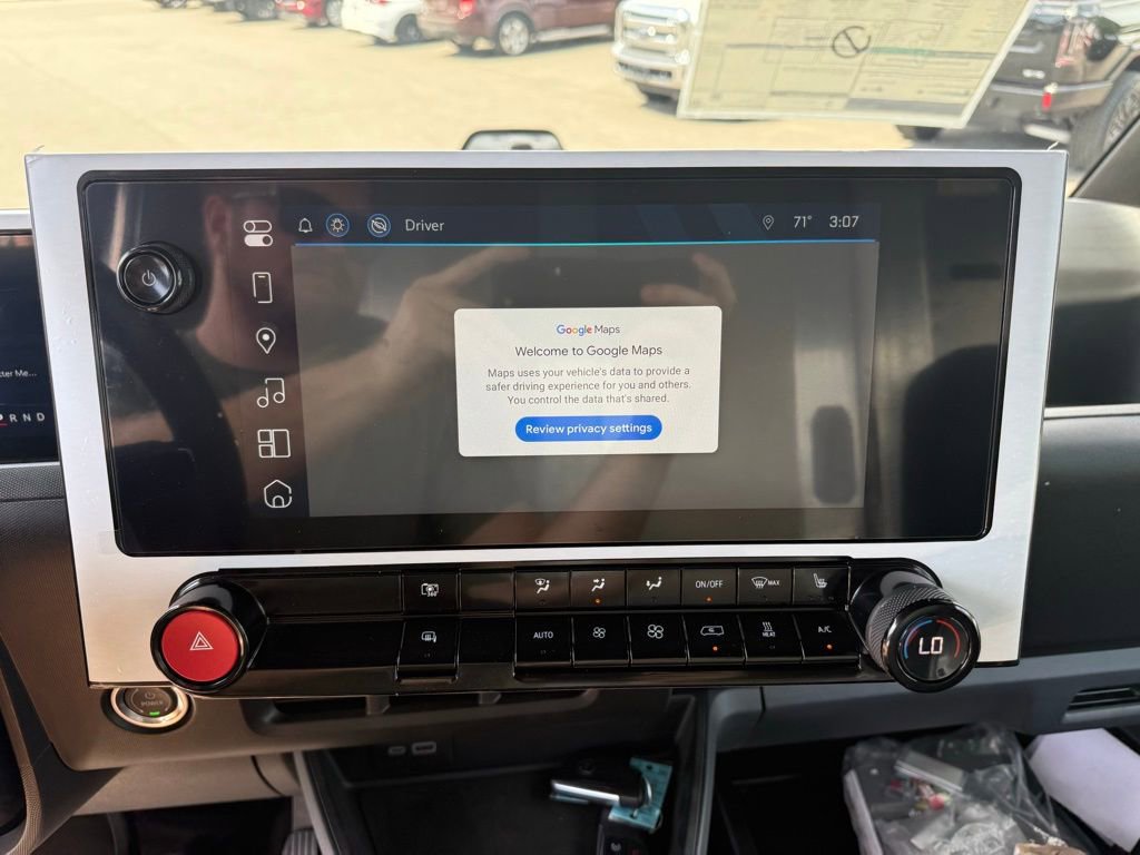 Used 2024 Chevrolet Brightdrop 600 w/ Commercial Equipment Package AWD/4WD image 17