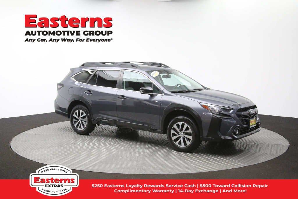 Used 2023 Subaru Outback Premium AWD/4WD image 47