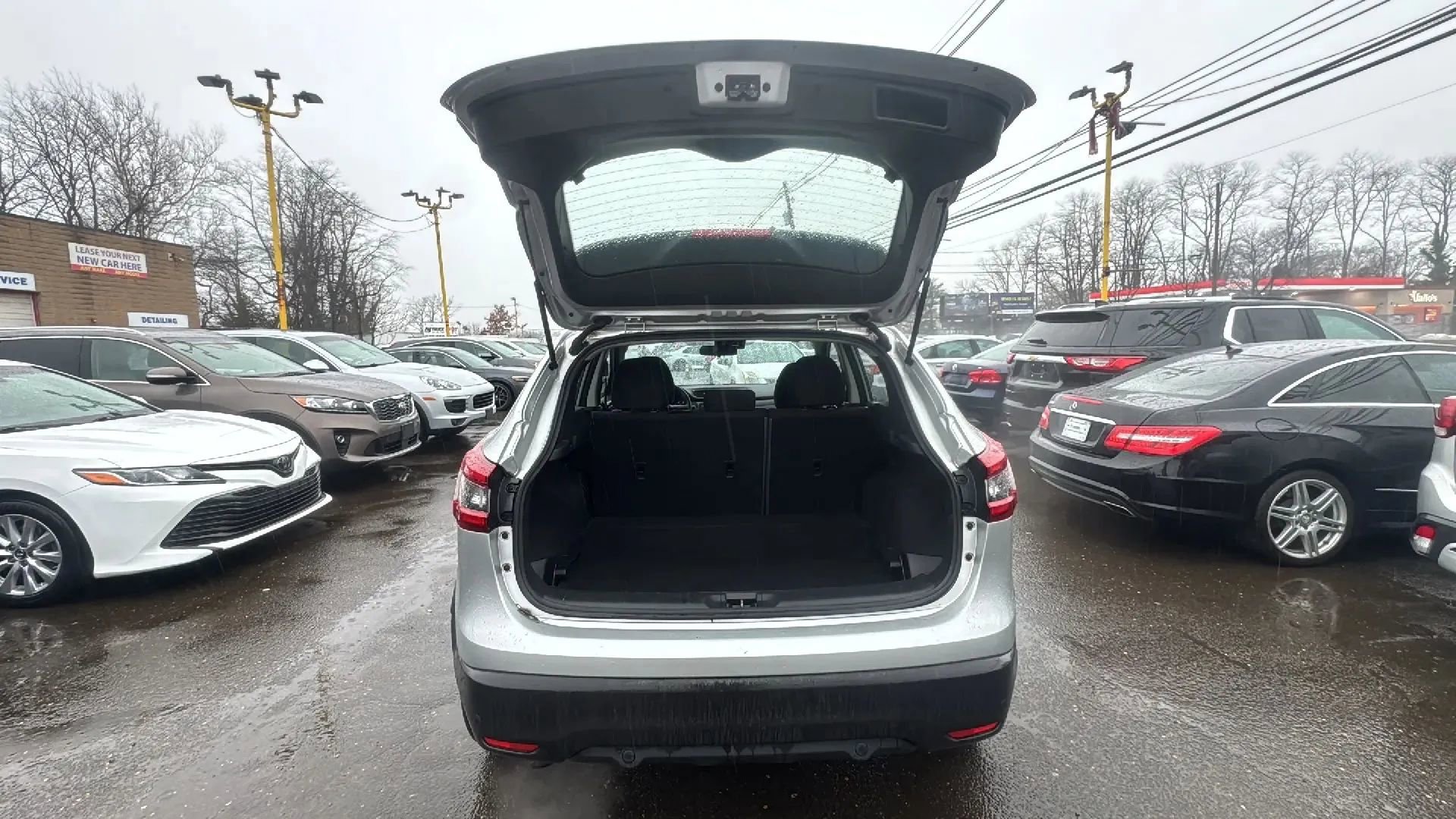 Used 2022 Nissan Rogue Sport S AWD/4WD image 21