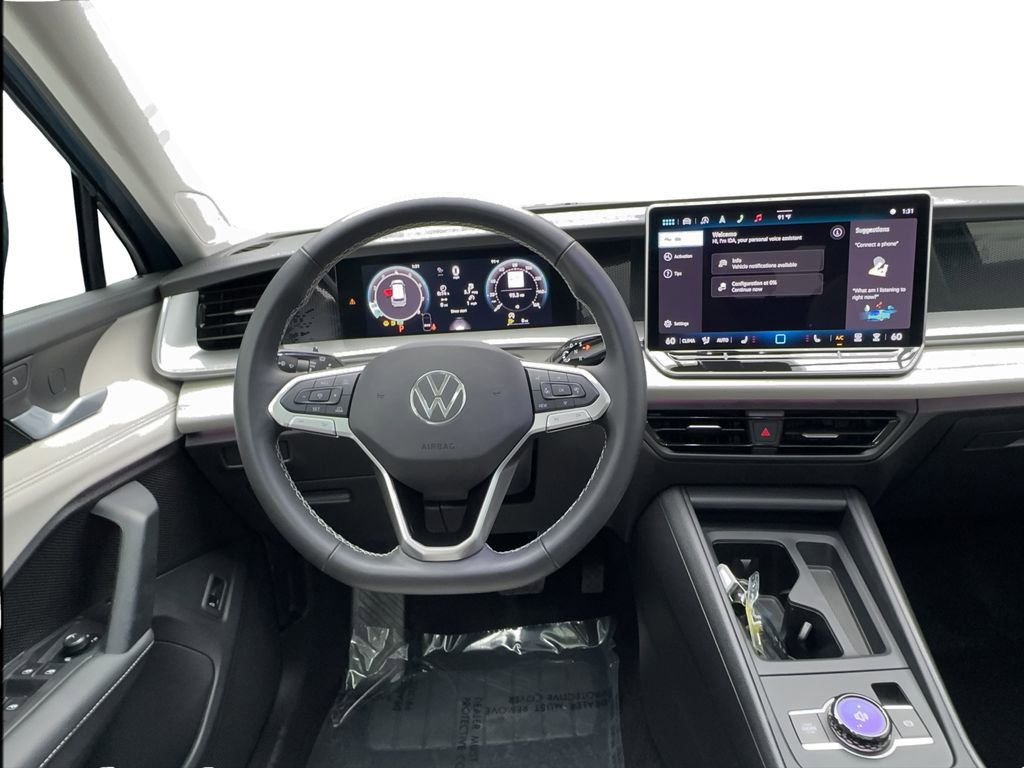 Used 2025 Volkswagen Tiguan SE w/ Panoramic Sunroof Package FWD image 34