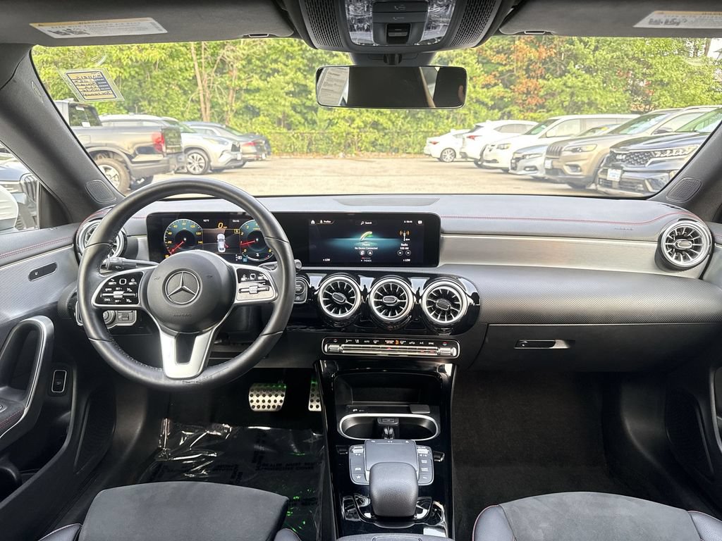 Used 2022 Mercedes-Benz CLA 250 4MATIC image 22