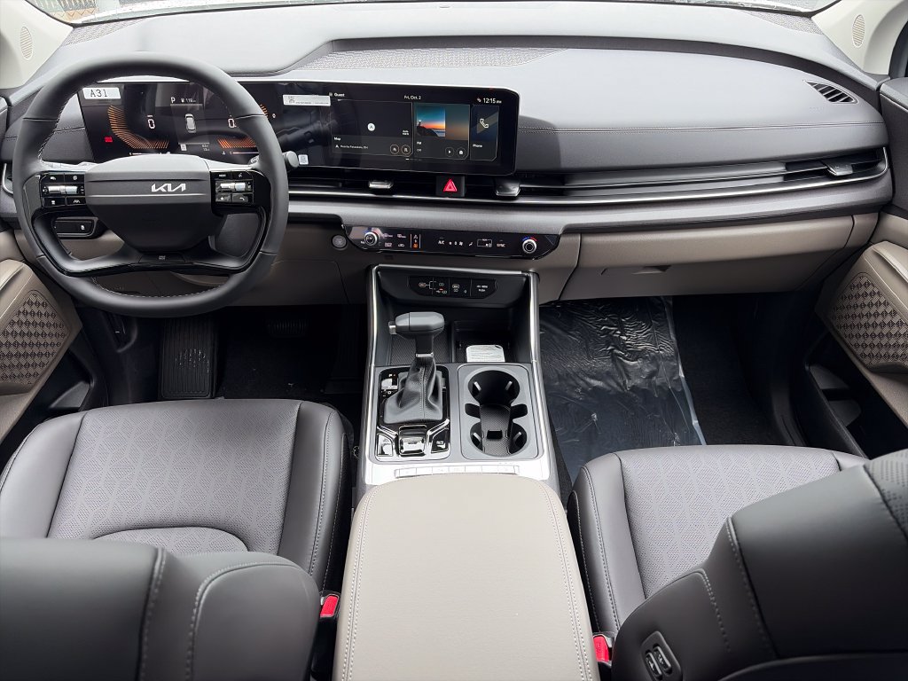 New 2027 Kia Carnival EX FWD image 11