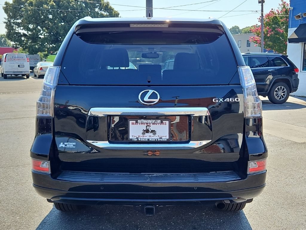 Used 2015 Lexus GX 460 w/ Premium Package AWD/4WD image 6