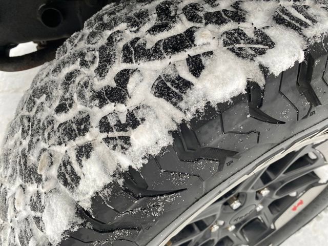 Used 2016 Jeep Wrangler Unlimited Sahara w/ Dual Top Group image 21