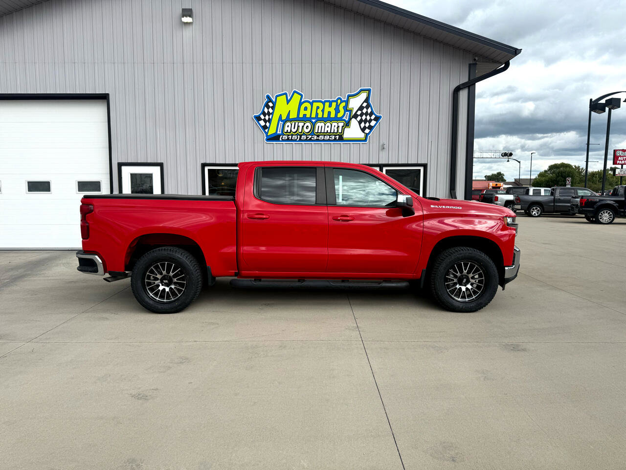 Used 2021 Chevrolet Silverado 1500 LT image 7