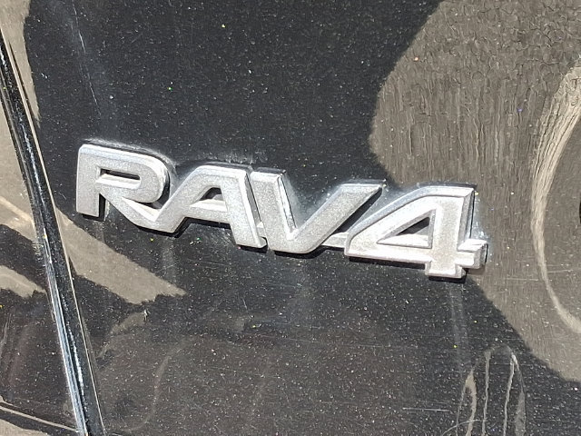 Used 2024 Toyota RAV4 Adventure AWD/4WD image 10