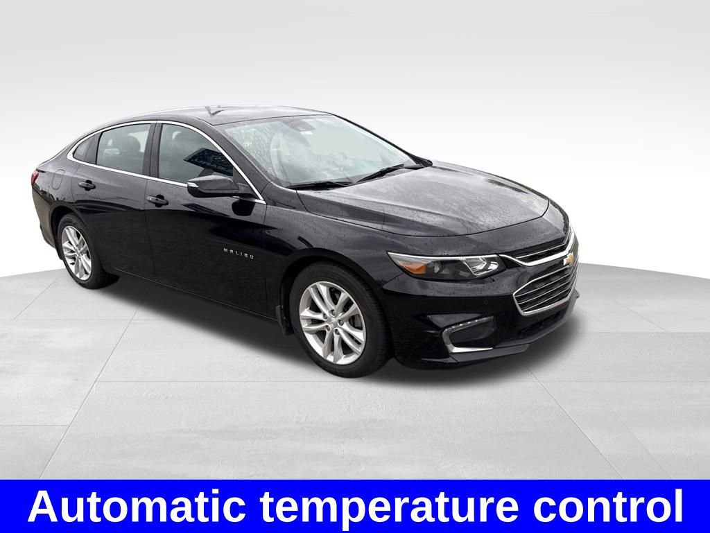 Used 2018 Chevrolet Malibu Hybrid w/ Driver Confidence Package FWD image 8