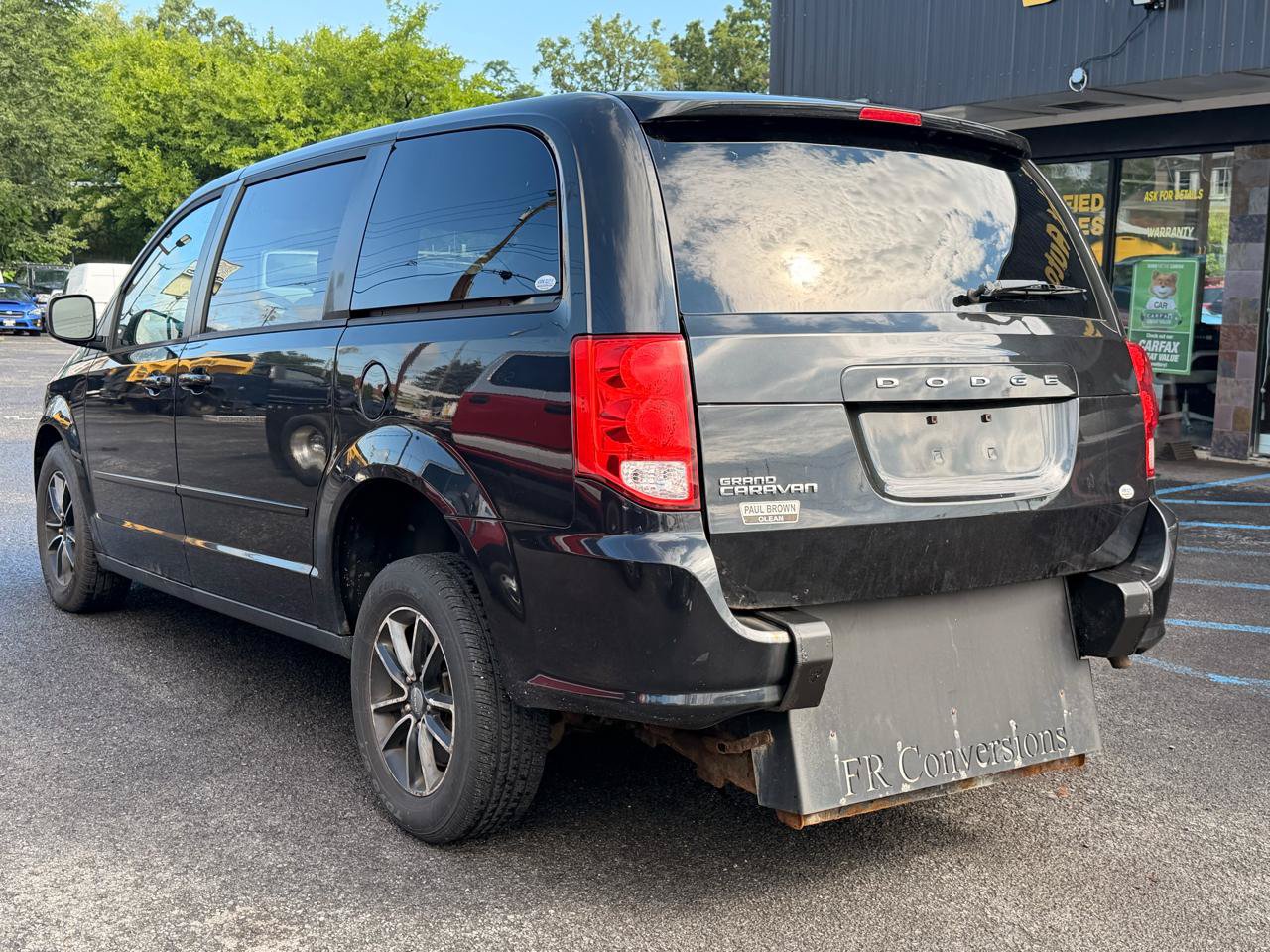 Used 2015 Dodge Grand Caravan SE w/ Quick Order Package 29E SE FWD image 8