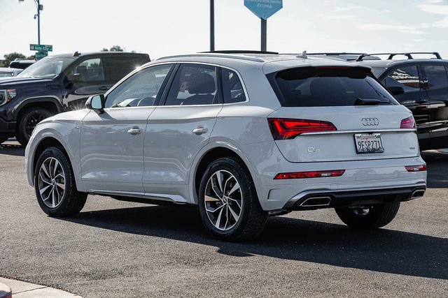 Used 2023 Audi Q5 2.0T Premium Plus w/ Premium Plus Package AWD/4WD image 2
