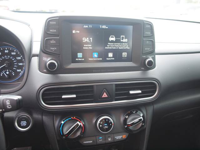 Used 2021 Hyundai Kona SEL AWD/4WD image 10