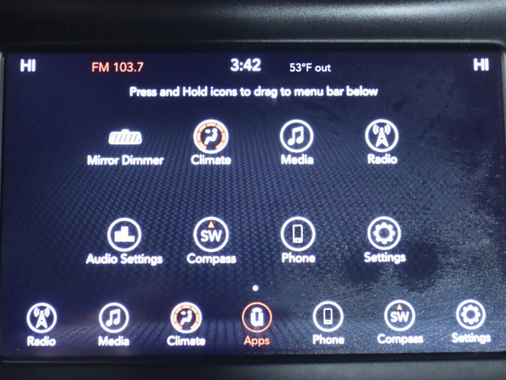 Used 2018 Dodge Challenger SXT image 18