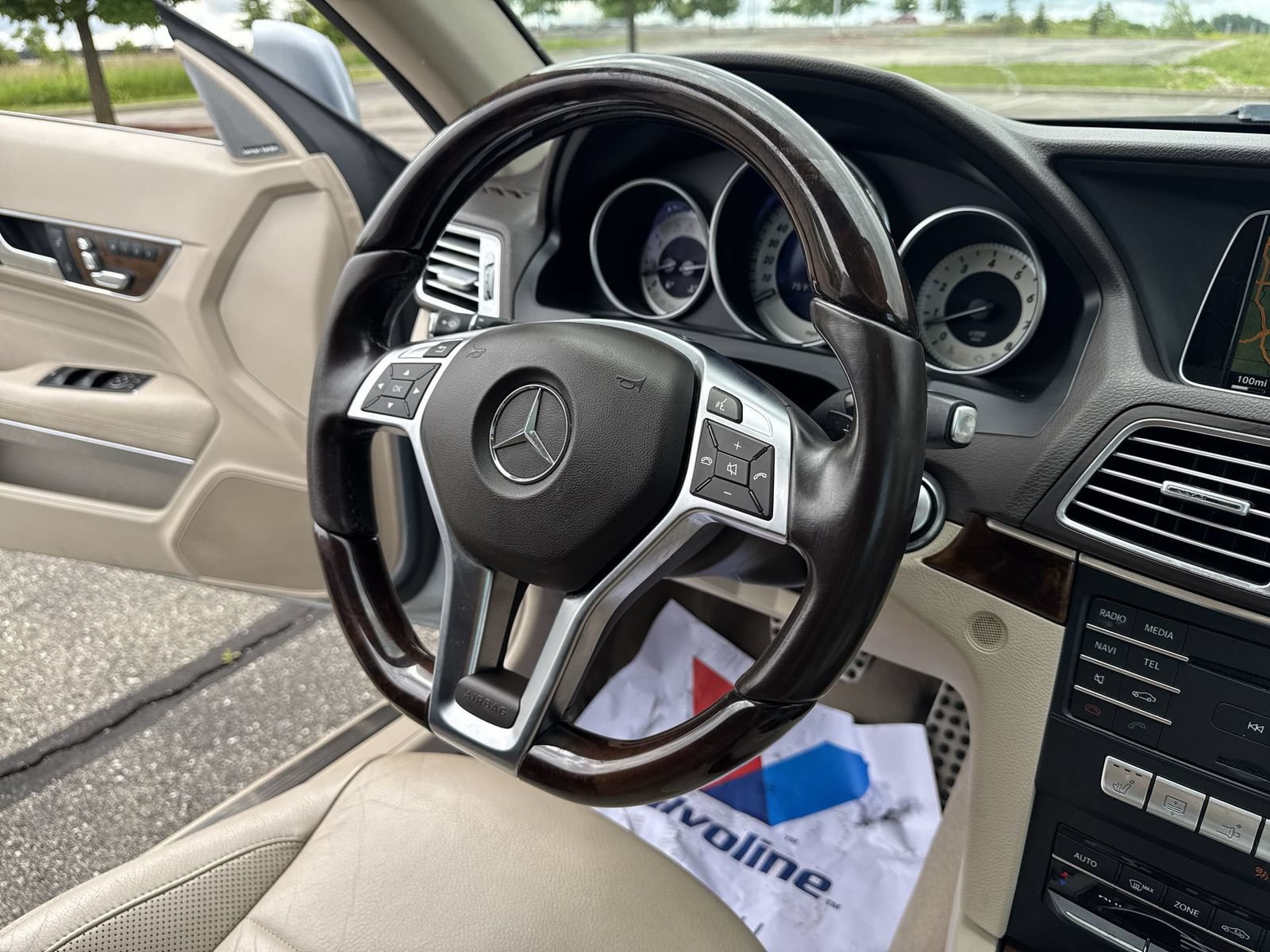 Used 2016 Mercedes-Benz E 400 4MATIC Coupe image 19