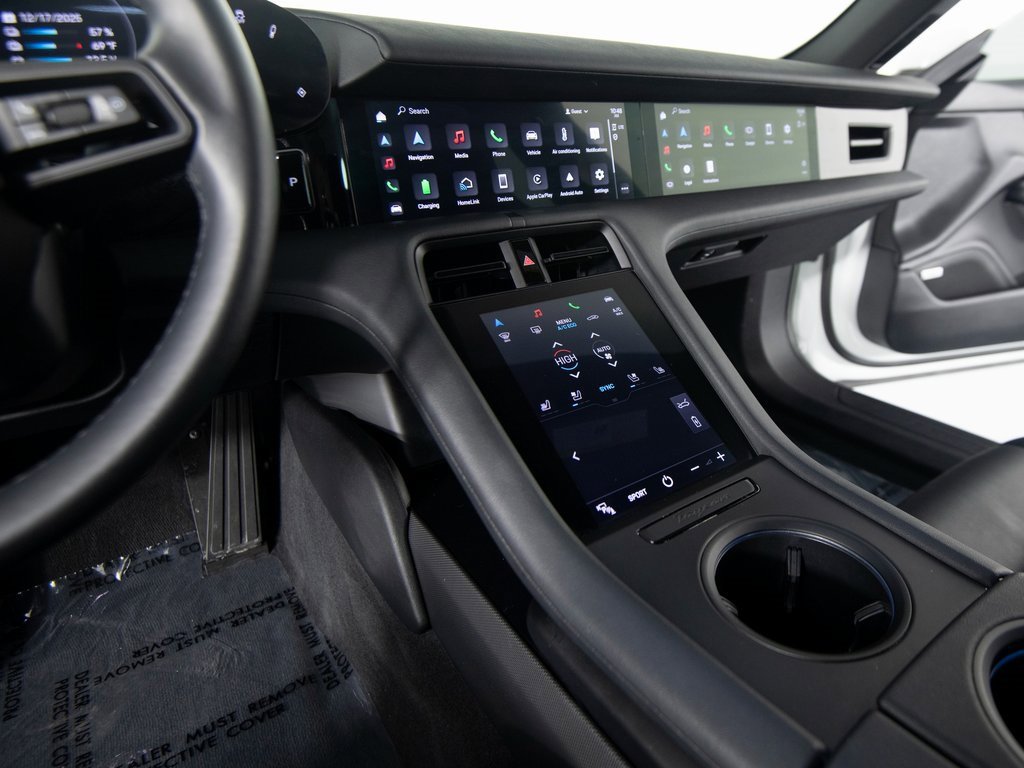 Certified 2022 Porsche Taycan image 27