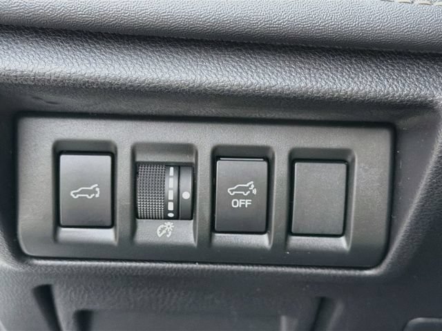 Used 2020 Subaru Outback Limited w/ Popular Package #2 AWD/4WD image 36