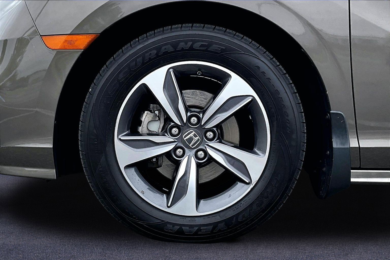 Used 2019 Honda Odyssey Touring image 35