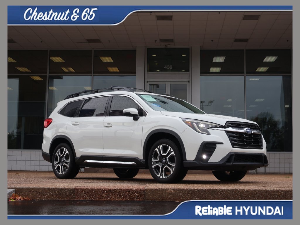 Used 2023 Subaru Ascent Limited AWD/4WD image 1