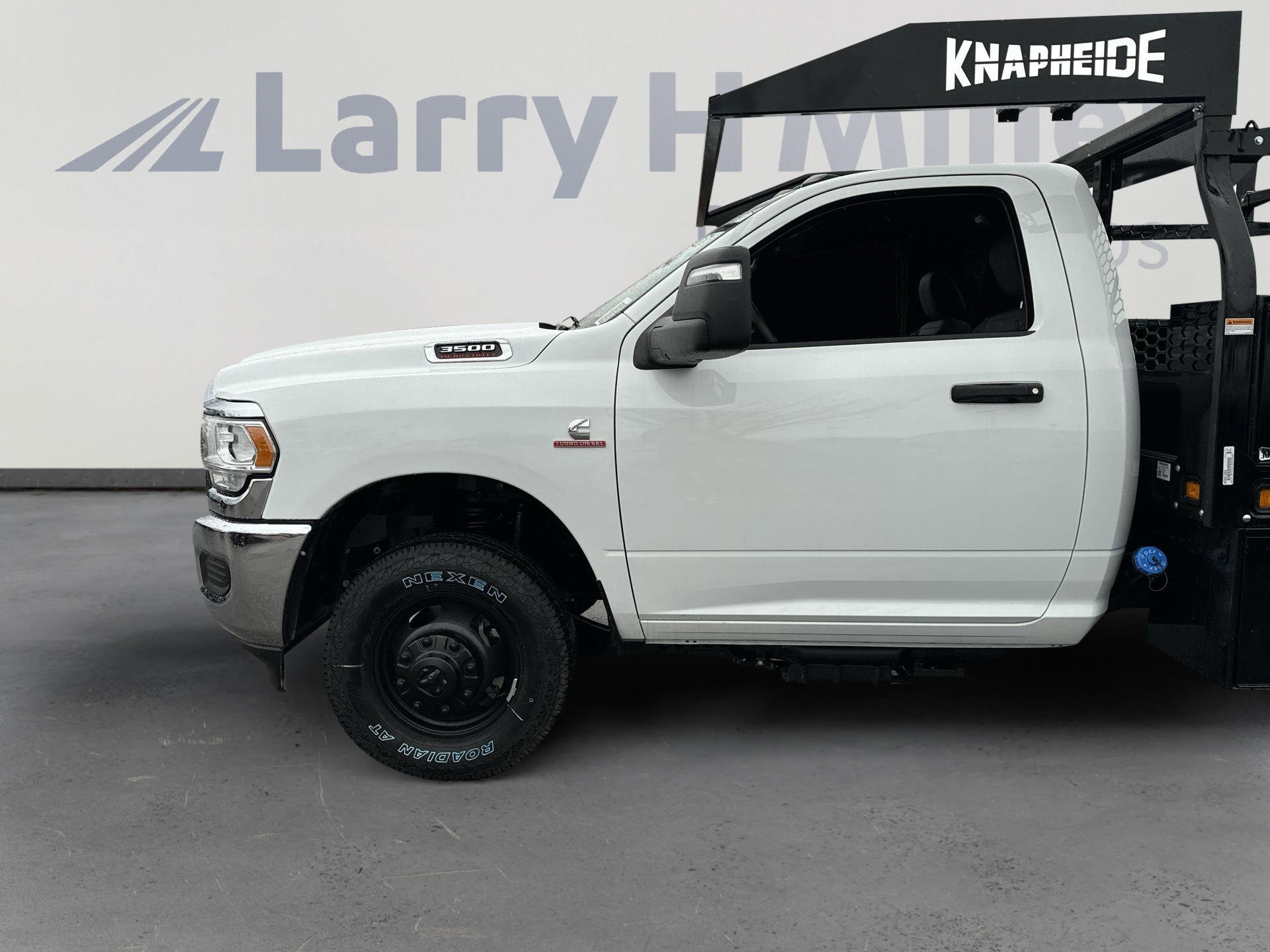 New 2024 RAM 3500 Tradesman image 10