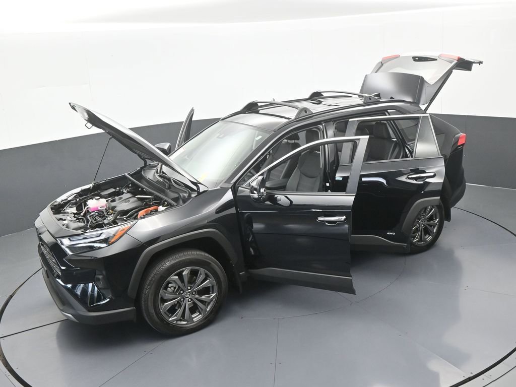 Used 2025 Toyota RAV4 Limited w/ Advanced Technology Package AWD/4WD image 62