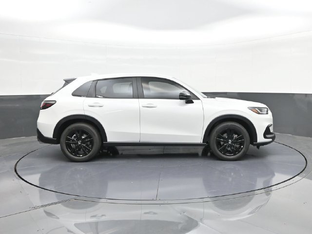 New 2027 Honda HR-V Sport image 22
