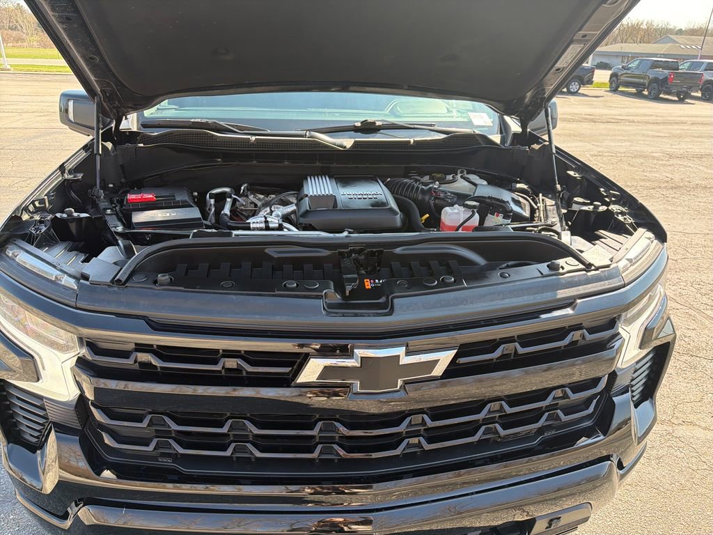 Used 2023 Chevrolet Silverado 1500 LT Trail Boss w/ LT Trail Boss Premium Package image 30