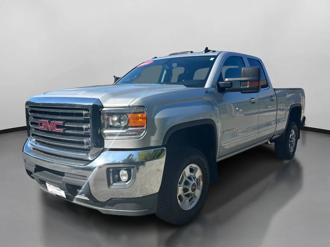 Used 2017 GMC Sierra 2500 SLE w/ HD SLE Preferred Plus Package image 4