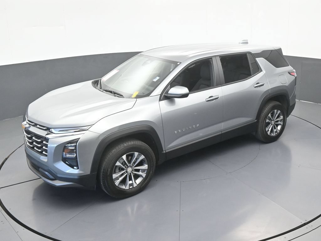 Used 2026 Chevrolet Equinox LT FWD image 43