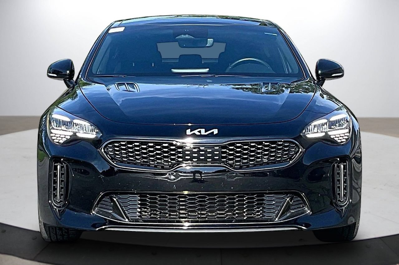 Used 2023 Kia Stinger GT-Line w/ Sun & Sound Package RWD image 3