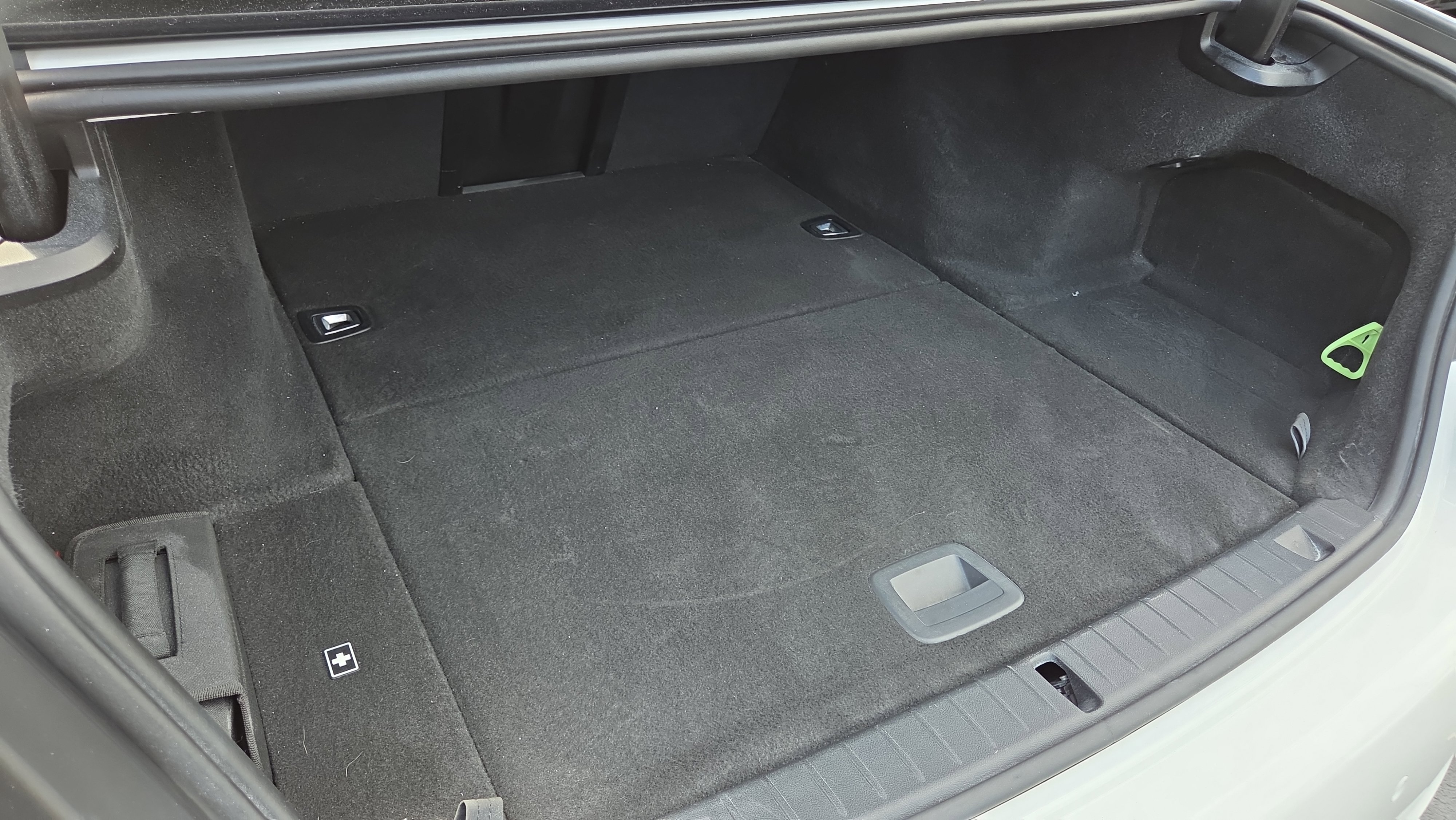 Used 2020 BMW 745e xDrive image 40