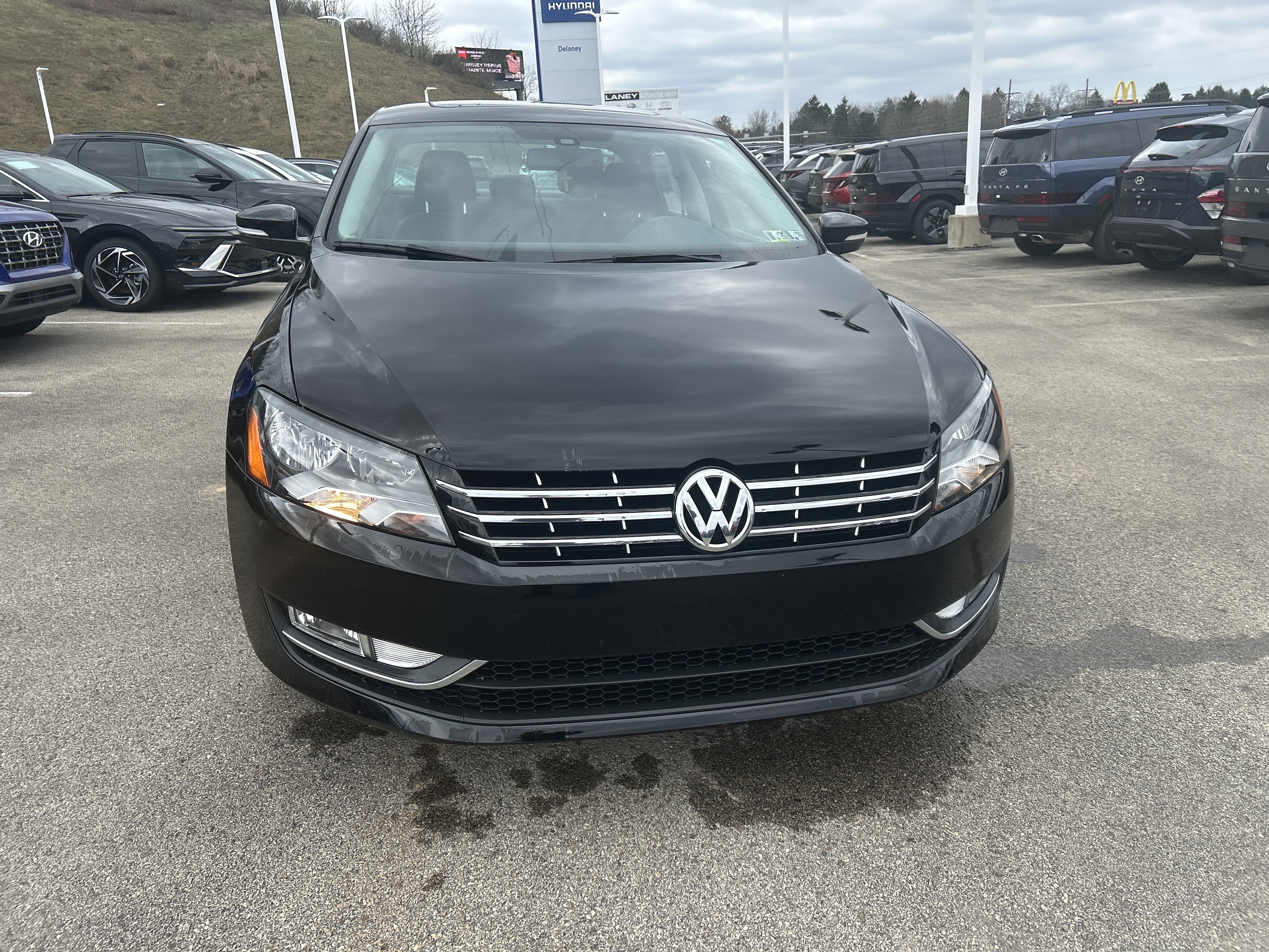 Used 2013 Volkswagen Passat 3.6 SE image 28