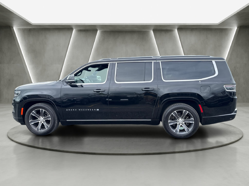 Used 2024 Jeep Grand Wagoneer L 4WD image 4