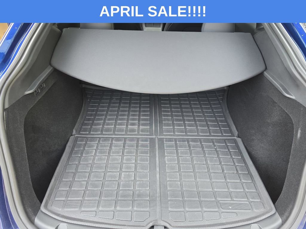 Used 2024 Tesla Model Y Long Range image 16