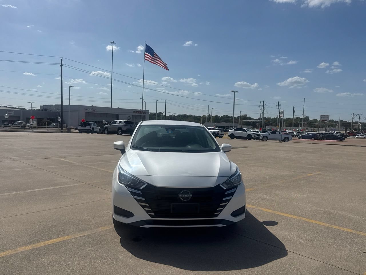 Certified 2024 Nissan Versa SV FWD image 5