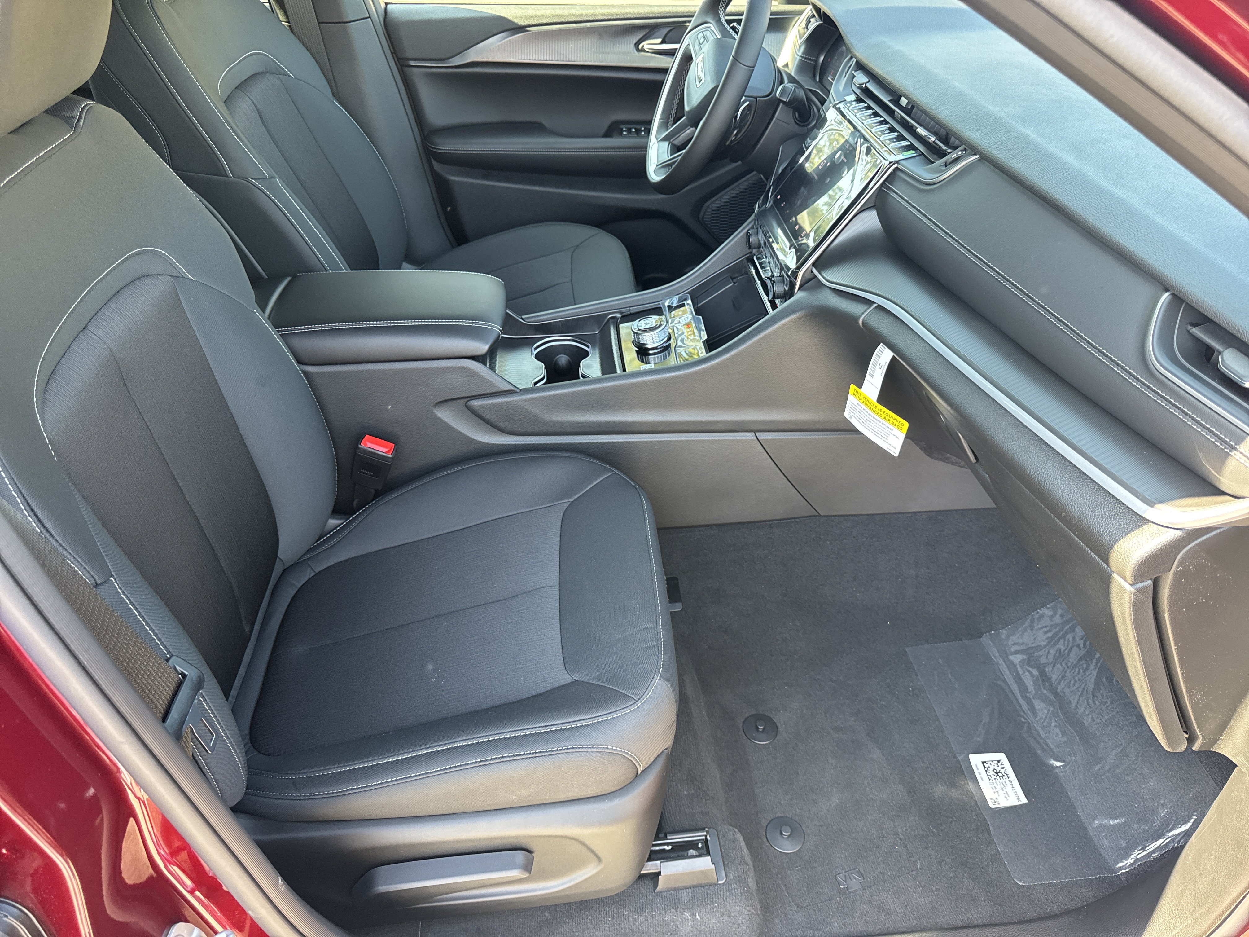New 2026 Jeep Grand Cherokee Laredo X RWD image 14